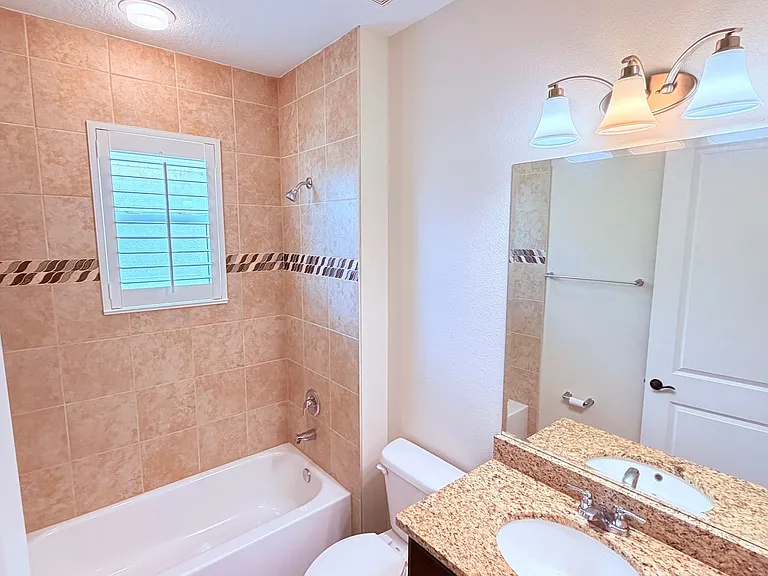 1102 S Victoria Hills Dr S — Photo 30