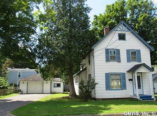10 John St, Hamilton, NY 13346