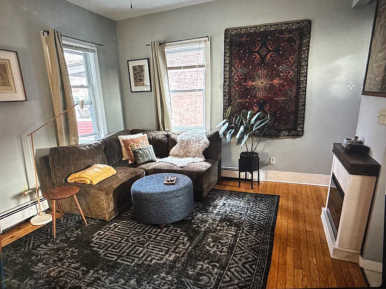1224 East St #1B — Photo 3