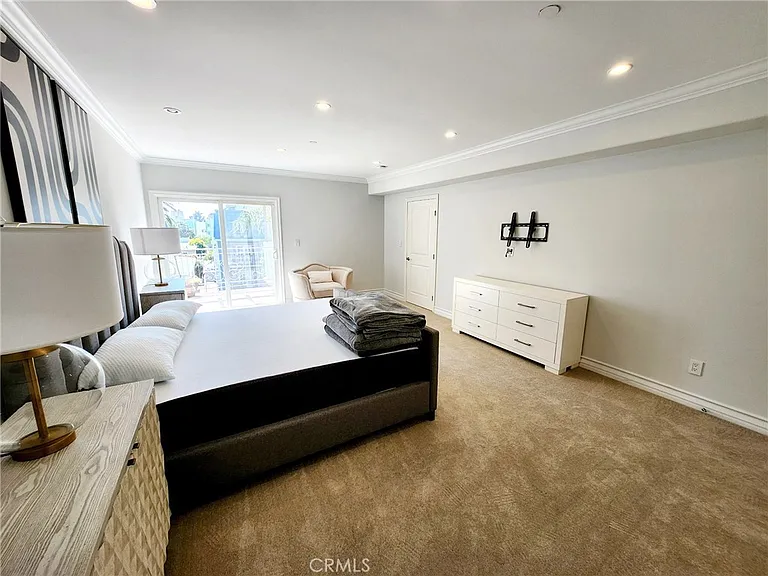 1920 Malcolm Ave #401 — Photo 16