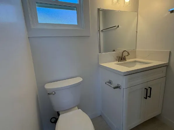 5075 Niagara Ave APT 8, San Diego, CA 92107