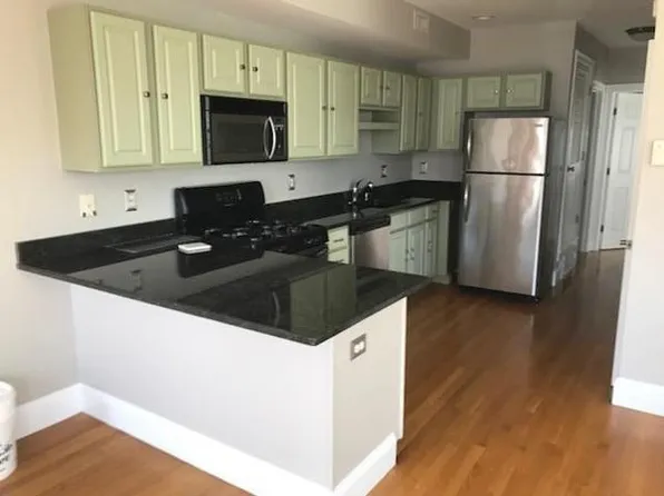 47-51 Dorchester St Unit 19, South Boston, MA 02127