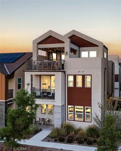 233 Tank, Irvine, CA, 92618
