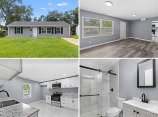 9825 Dennis Dr, Saint Louis, MO 63136