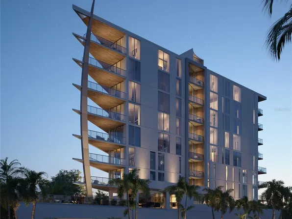 688 Golden Gate Point #201, Sarasota, FL 34236