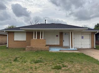 2610 NW Wesley Ave, Lawton, OK 73505