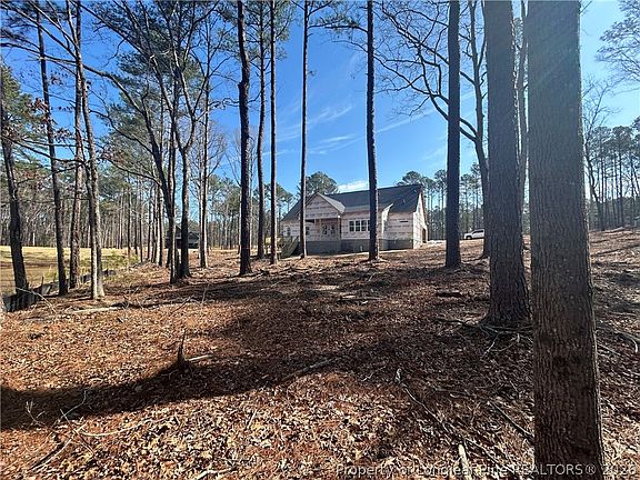 3rd image of 175 Landon Rdg