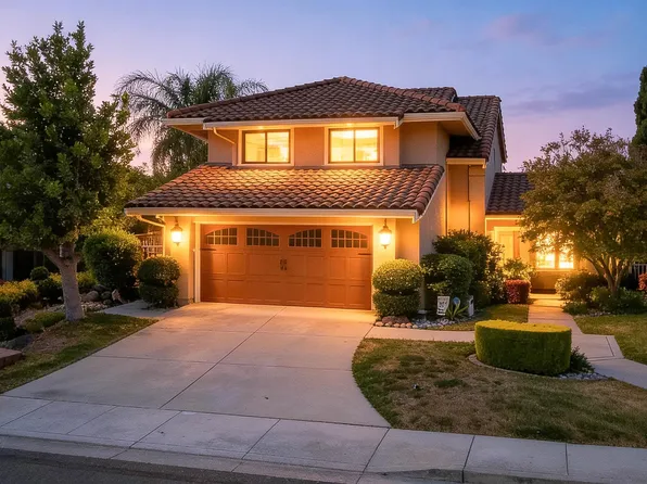 5922 Charter Oaks Dr, Castro Valley, CA 94552