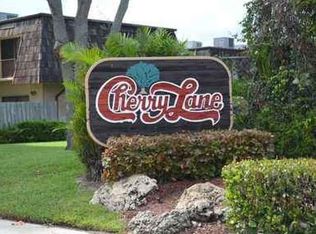 4633 Cherry Rd, West Palm Beach, FL 33417