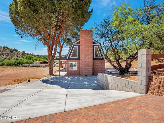 5th image of 10842 S PULIDO Circle