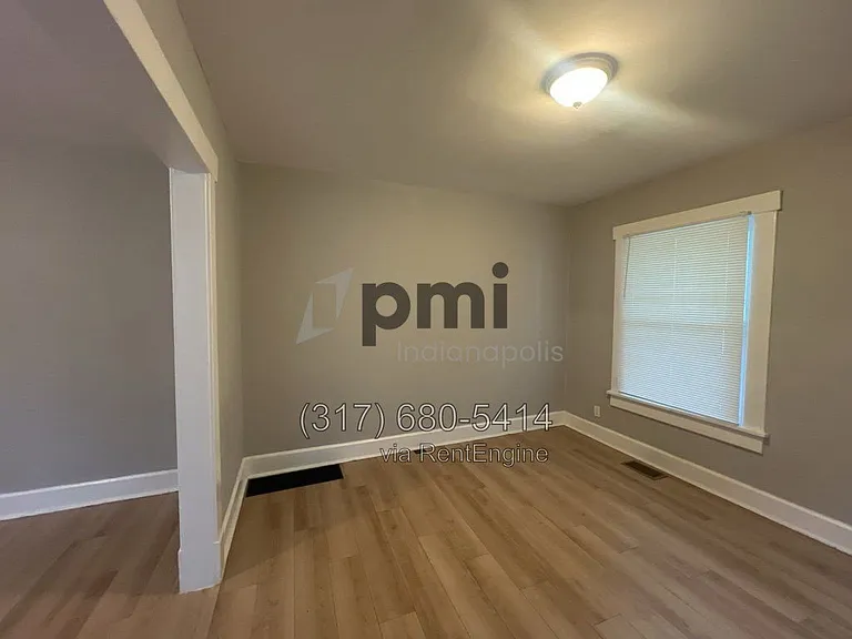 32 N Irvington Ave — Photo 28