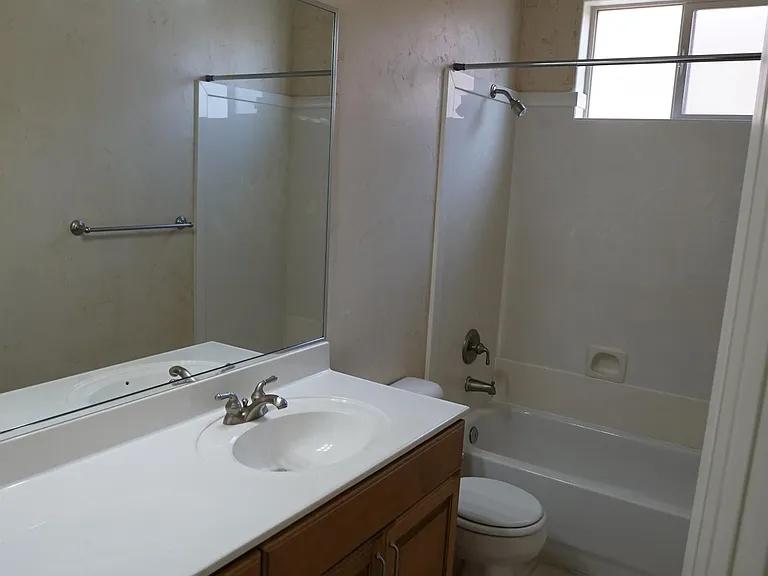 265 N Dixie Dr #109 — Photo 7