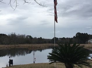 55 Leon Ln, Midway, GA 31320