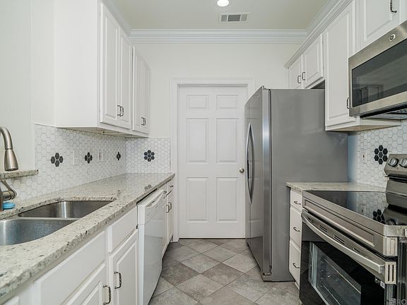 5th image of 12430 River Highlands Dr Unit S