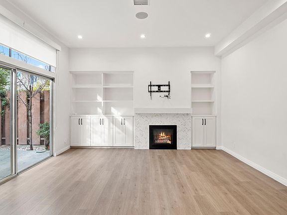 4th image of 1503 Rock Glen Ave #C