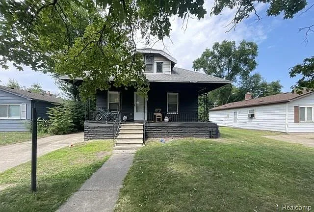 1317 E Muir Ave photo 1