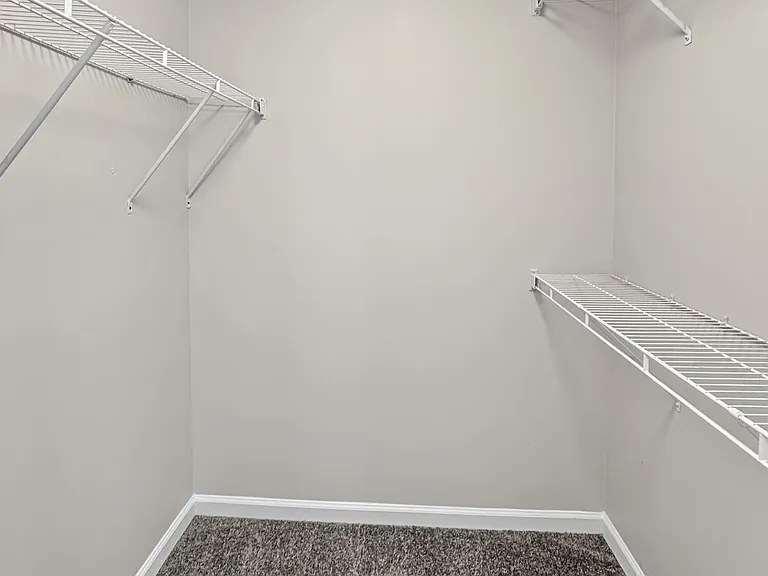 Summers Run Apartments — Photo 15