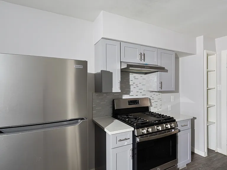 2717 Patricia Ln #B — Photo 8