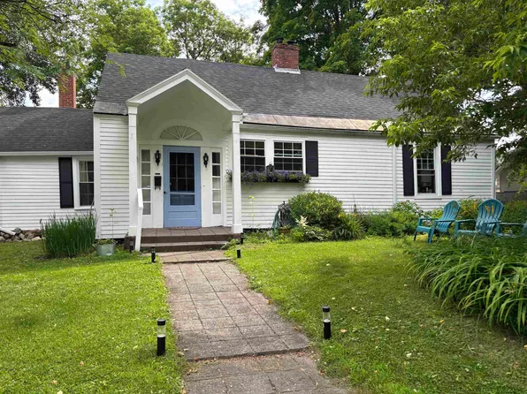 38 Clarks Avenue, St. Johnsbury, VT 05819