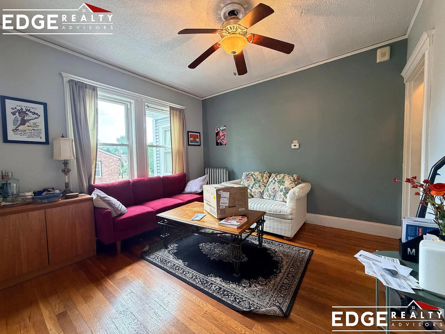 4 bed, 2.0 bath, 1700 sqft, $3,400 — Photo 2