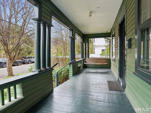 3rd image of 125 Linden Street