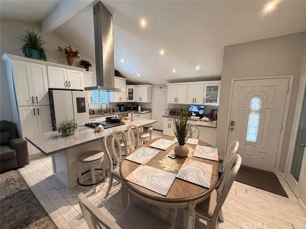 3653 Briarvale St, Corona, CA 92879