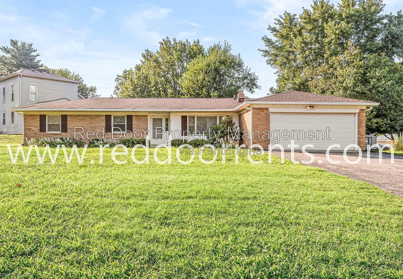 3 bed, 2.0 bath, 1609 sqft, $2,095 — Photo 1