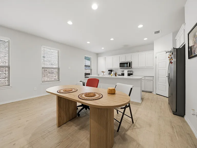 3211 Bedstraw Ln — Photo 14