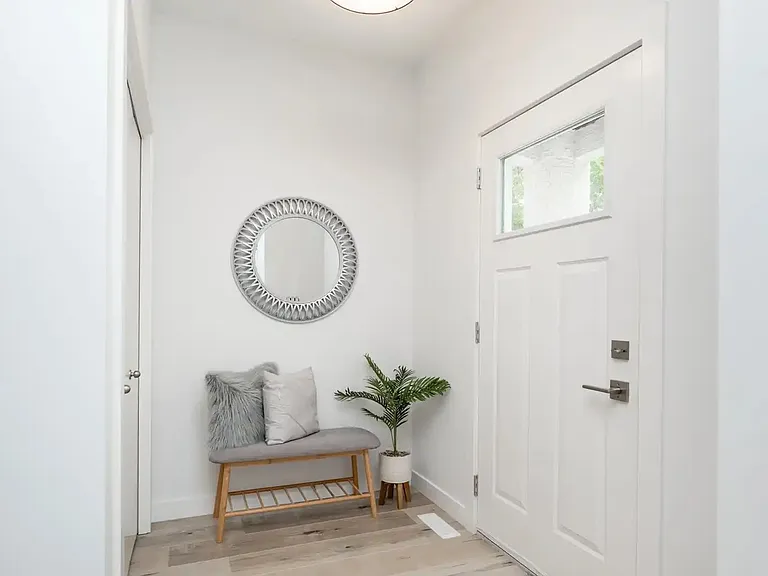 1499 Magnus Ave #1499 — Photo 4