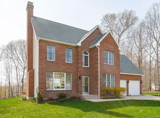 68 Stanley Dr, Andover, CT 06232