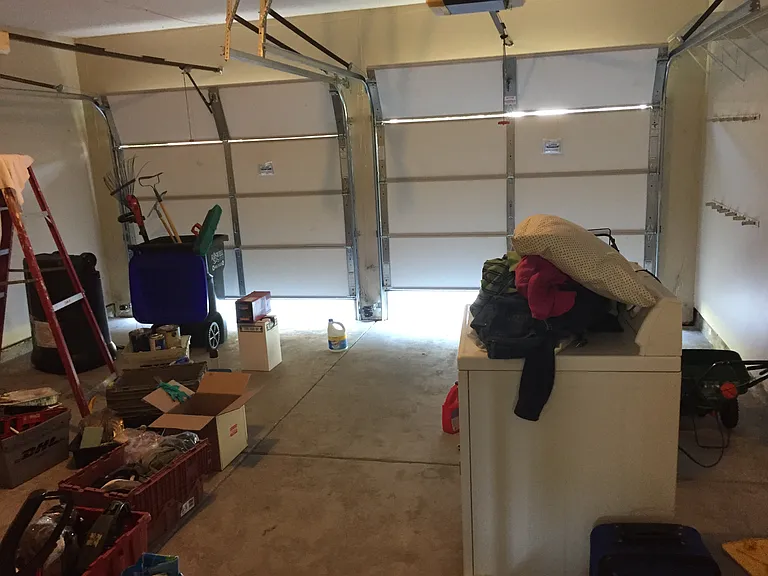 6075 Pattingham Dr — Photo 38