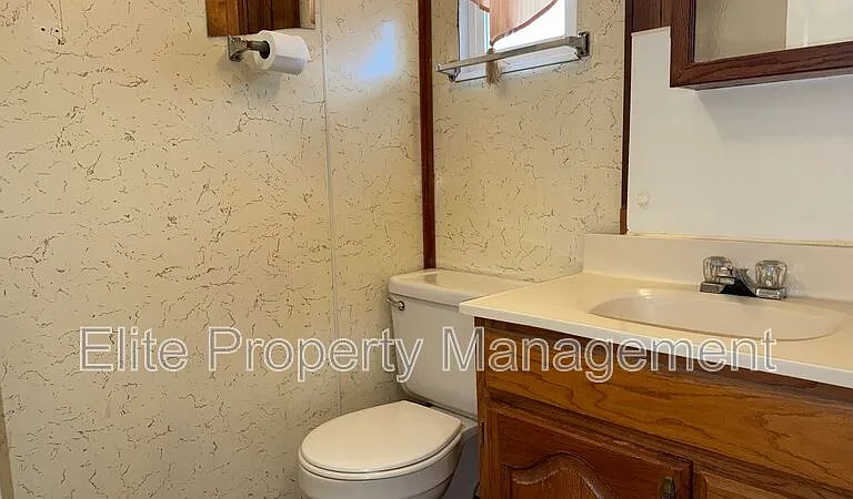 2727 Santa Fe Dr #2 — Photo 7