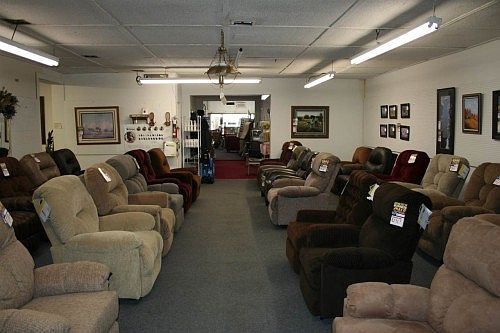 2nd image of 116 S Main St