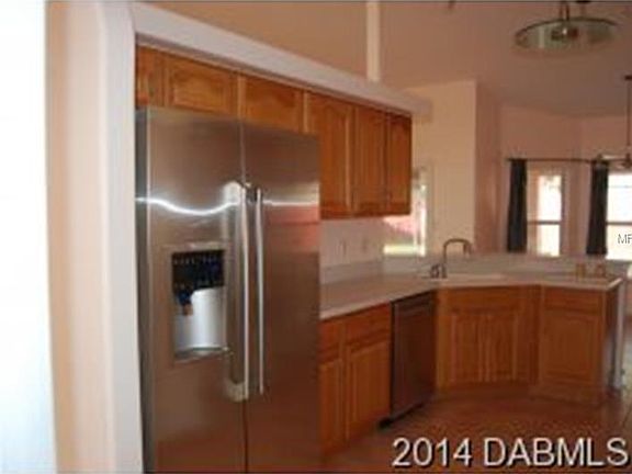 2nd image of 48 E Sea Harbor Dr