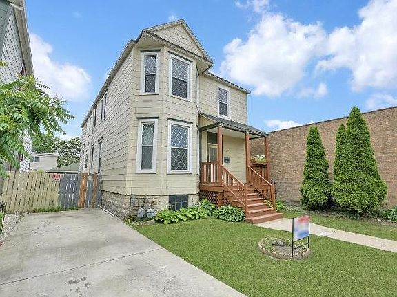 2nd image of 5329 W 25th Pl