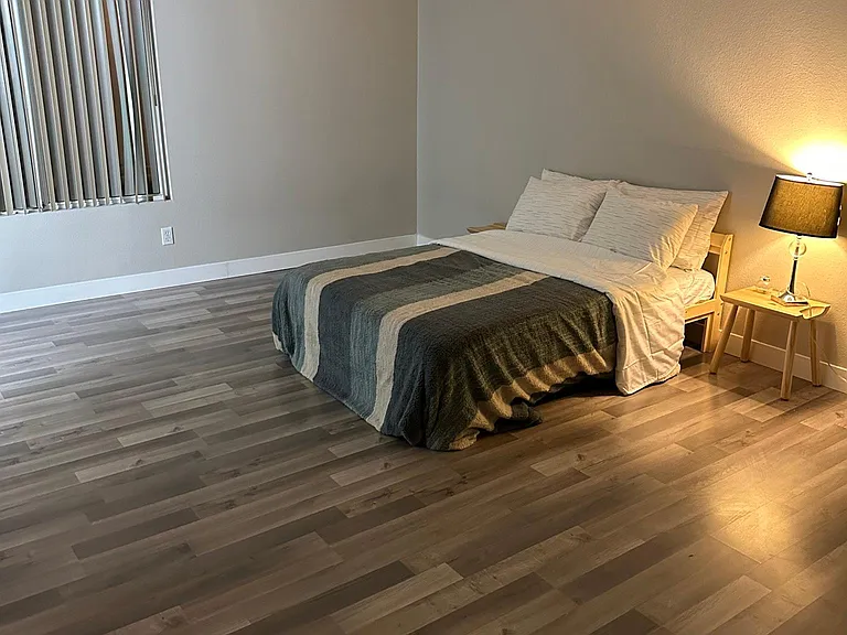 4640 Swaying Palms Dr — Photo 4