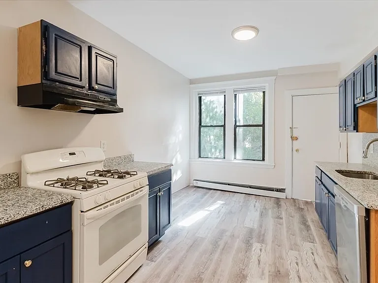 1680 Commonwealth Ave #2 — Photo 8