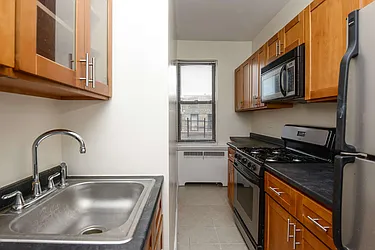 Sold by Houlihan Lawrence