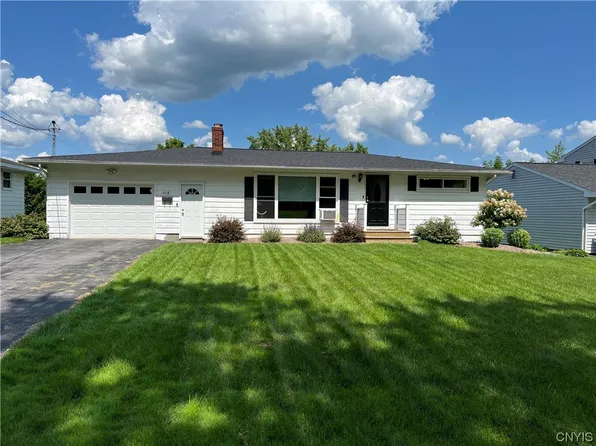 308 Stanton Dr, Syracuse, NY 13214