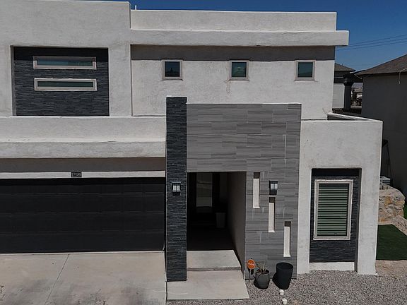 2nd image of 12589 Blue Heron Dr