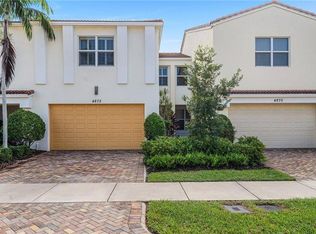 4872 NW 16th Ave, Boca Raton, FL 33431