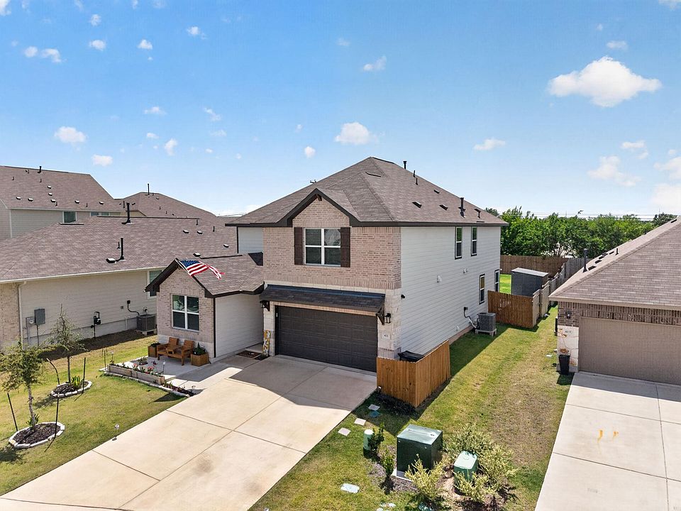 1st image of 411 Palo Brea Loop