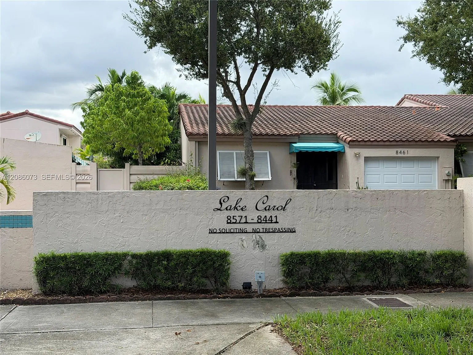 Miami Lakes-Lake Carol Re — Photo 2