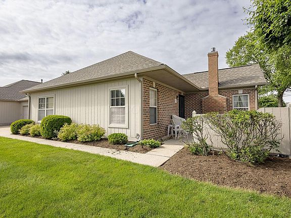 4th image of 6 Woodberry Dr