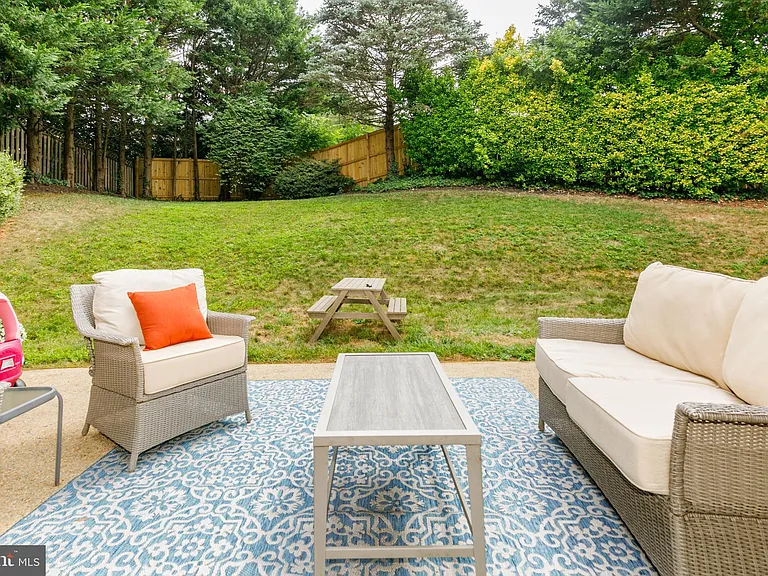 9304 Wildoak Dr — Photo 43