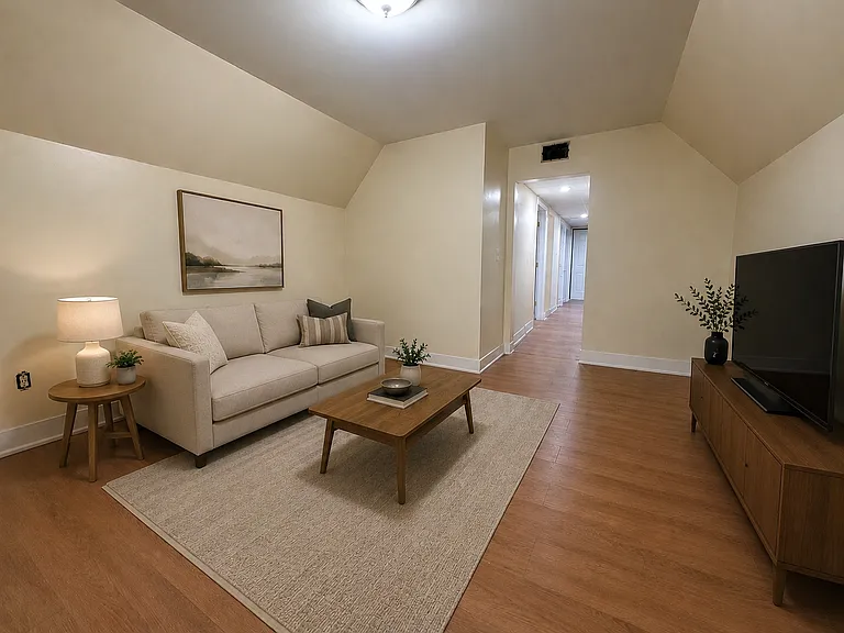 30 Ekman St #3 — Photo 3