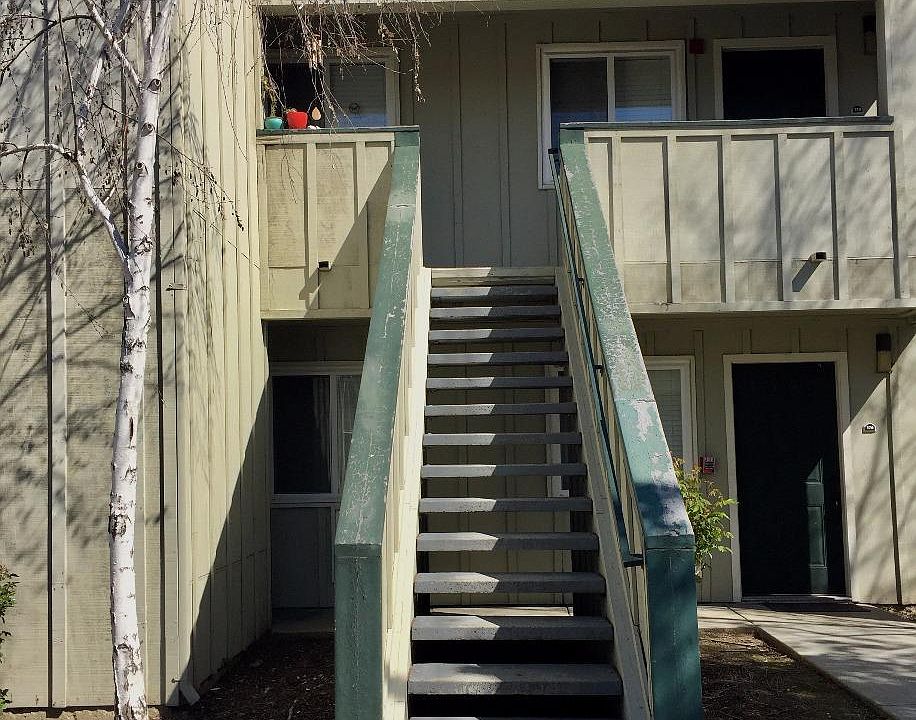 1st image of 182 Monte Verano Ct