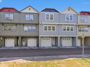 124 SE 11th Pl, Hillsboro, OR