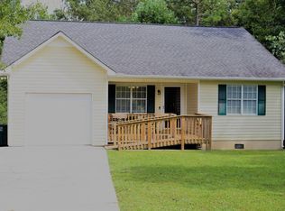 233 Prater Dr SE, Calhoun, GA 30701