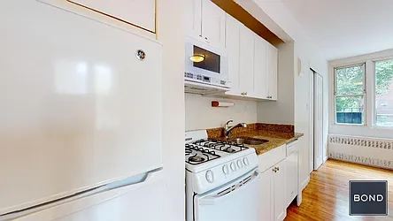 Rented by Bond New York